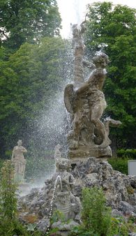 Schlossgarten Weikersheim, Herkulesbrunnen