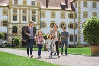 Besucher in Kloster und Schloss Salem