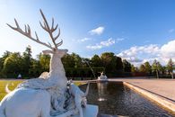 Schloss und Schlossgarten Schwetzingen, Hirschgruppe