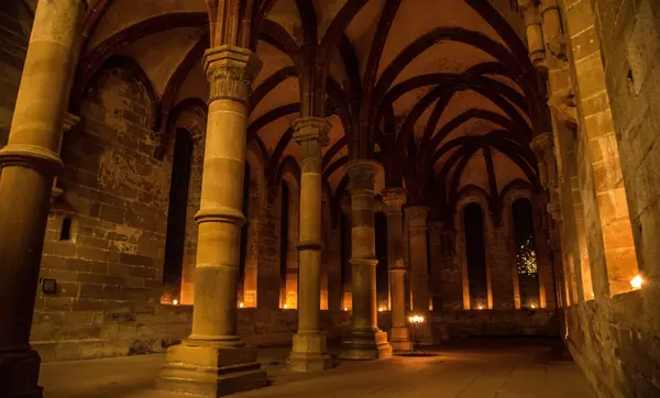 Kloster Maulbronn, Herrenrefektorium im Kerzenschein