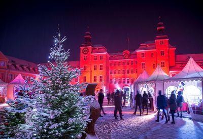 Schloss und Schlossgarten Schwetzingen, Aussen, Weihnachtsmarkt auf dem Ehrenhof