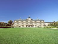 Residenzschloss Rastatt, Schlossgarten Rasenfläche