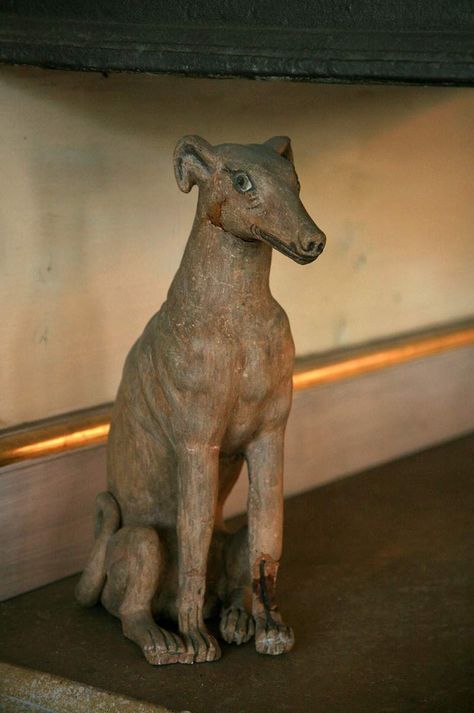 Château résidentiel d'Urach, détail de chien dans le salon doré